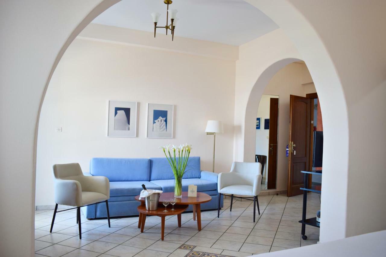Hotel Adonis Mykonos Town Bagian luar foto